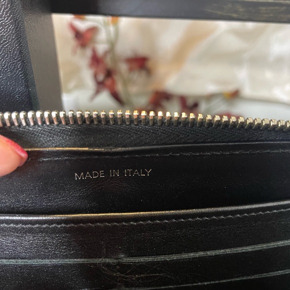 Chanel Wallet - Picture 11 of 11